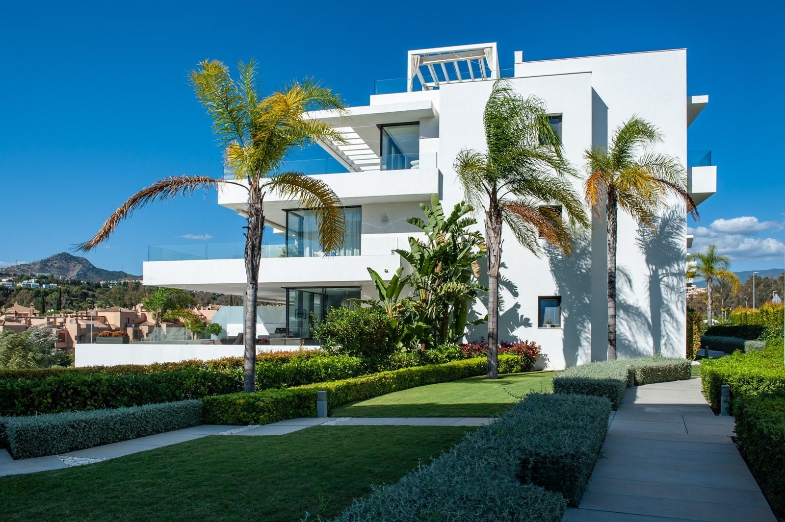 apartments for sale in cataleya estepona 19