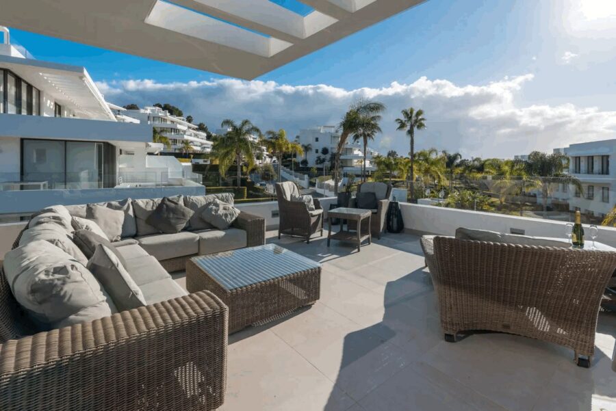 Luxury Duplex Penthouse for Sale in Cataleya Estepona 2