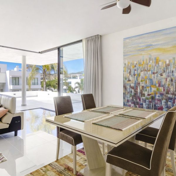 Discover-This-Exclusive-Apartment-for-Sale-in-Cataleya-Estepona (7)