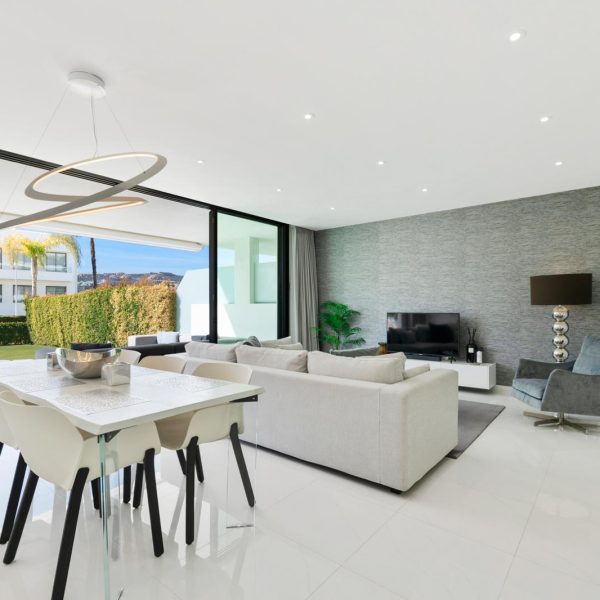 Luxury Ground Floor Living for sale in Cataleya Estepona 1