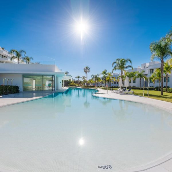 Luxury Ground Floor Living for sale in Cataleya Estepona 10