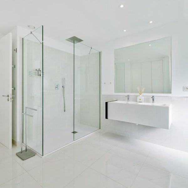 Luxury Ground Floor Living for sale in Cataleya Estepona 3