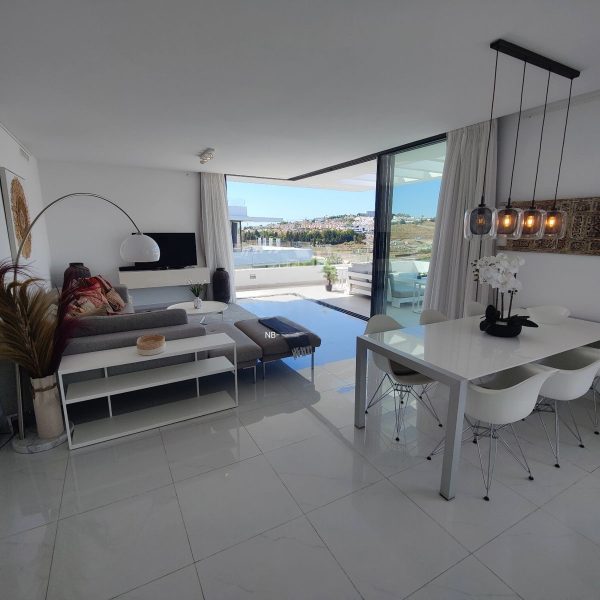 Sea View Penthouse for Sale in Cataleya Estepona 19