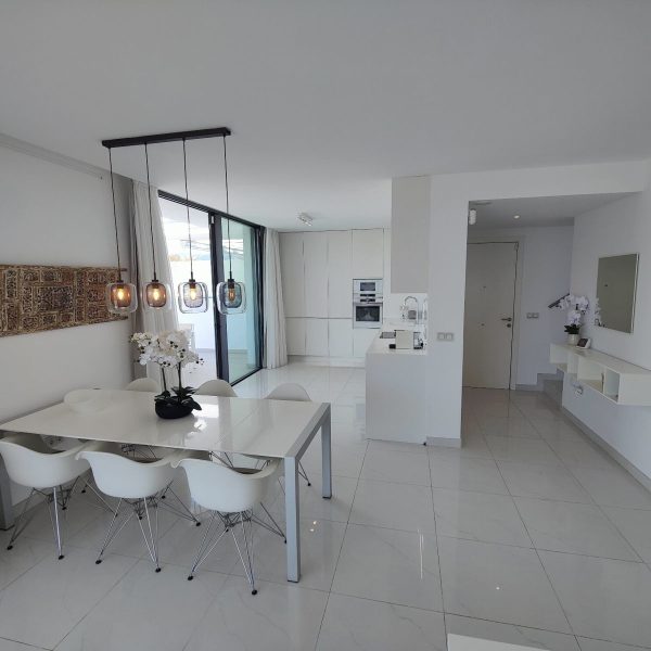 Sea View Penthouse for Sale in Cataleya Estepona 22
