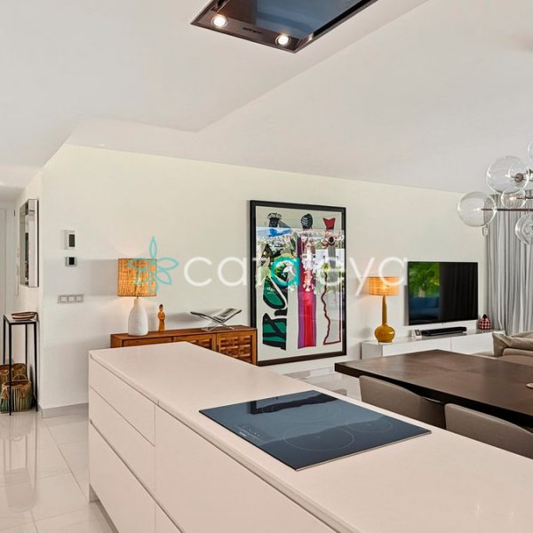 Spacious Apartment with Large Terrace for Sale in Cataleya Estepona, Atalaya Gol (10)