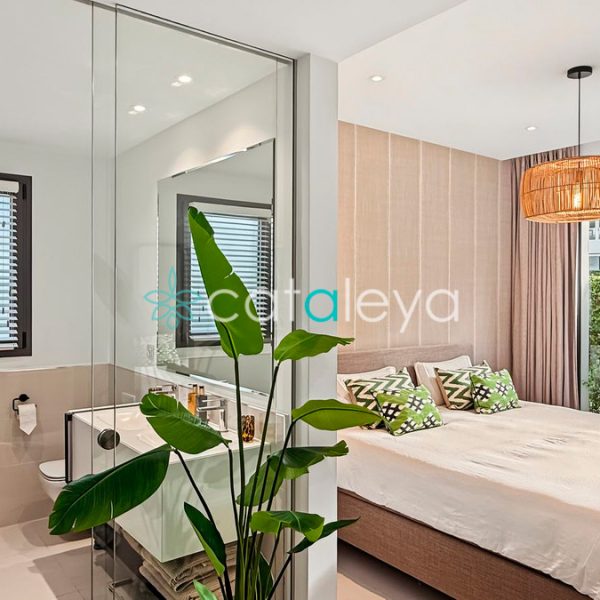 Spacious Apartment with Large Terrace for Sale in Cataleya Estepona, Atalaya Gol (11)