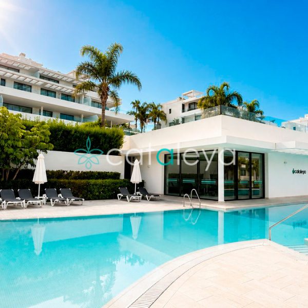 Spacious Apartment with Large Terrace for Sale in Cataleya Estepona, Atalaya Gol (6)