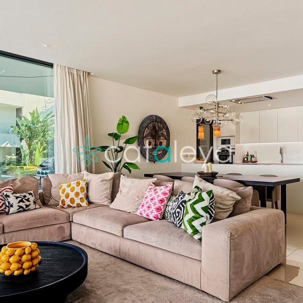 Spacious Apartment with Large Terrace for Sale in Cataleya Estepona, Atalaya Gol (7)