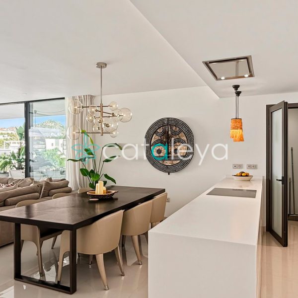 Spacious Apartment with Large Terrace for Sale in Cataleya Estepona, Atalaya Gol (8)