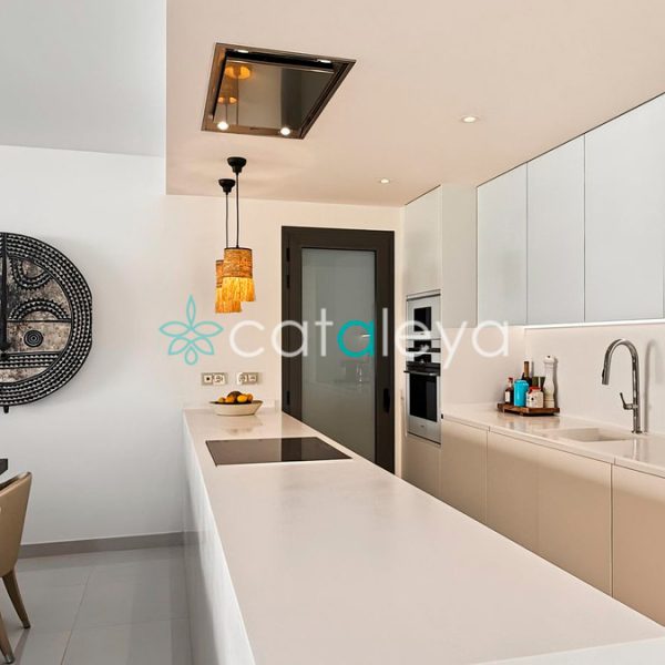 Spacious Apartment with Large Terrace for Sale in Cataleya Estepona, Atalaya Gol (9)